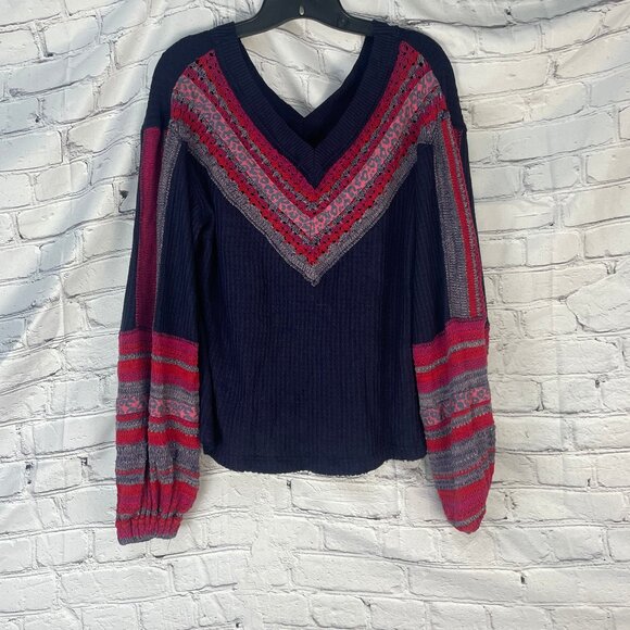 Free People Sweaters - Free People V neck ribbed long sleeve. Size XS